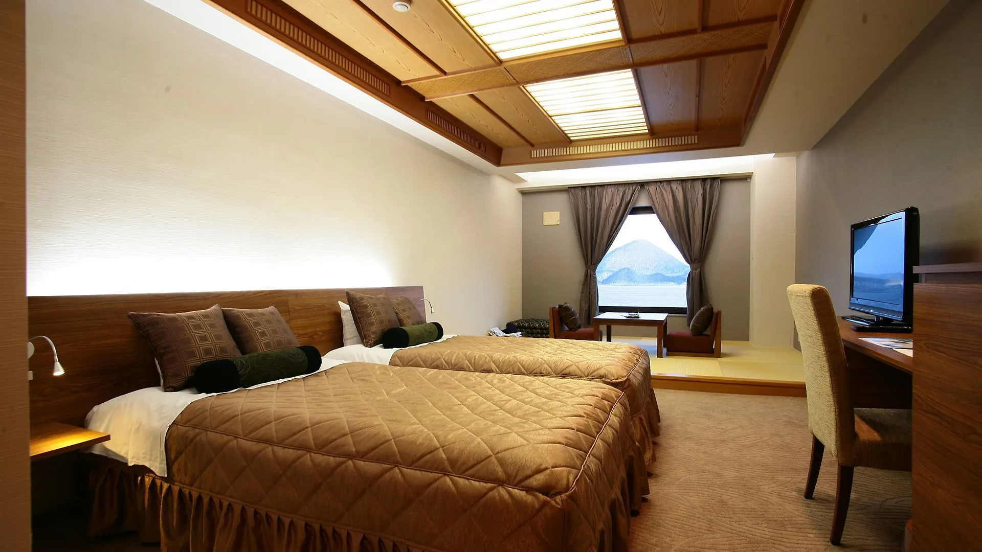 Ryokan Toya Sun Palace Resort & Spa Sobetsu