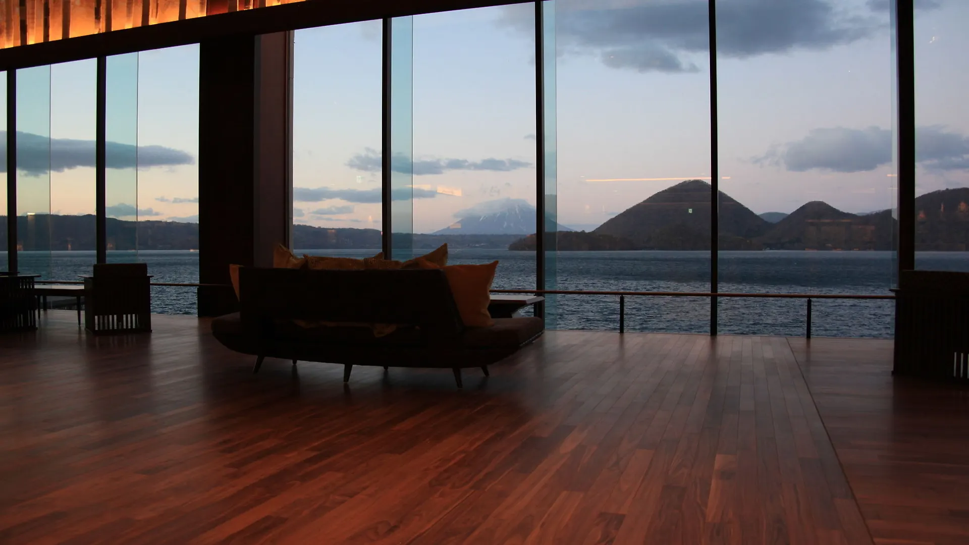 Toya Sun Palace Resort & Spa Sobetsu