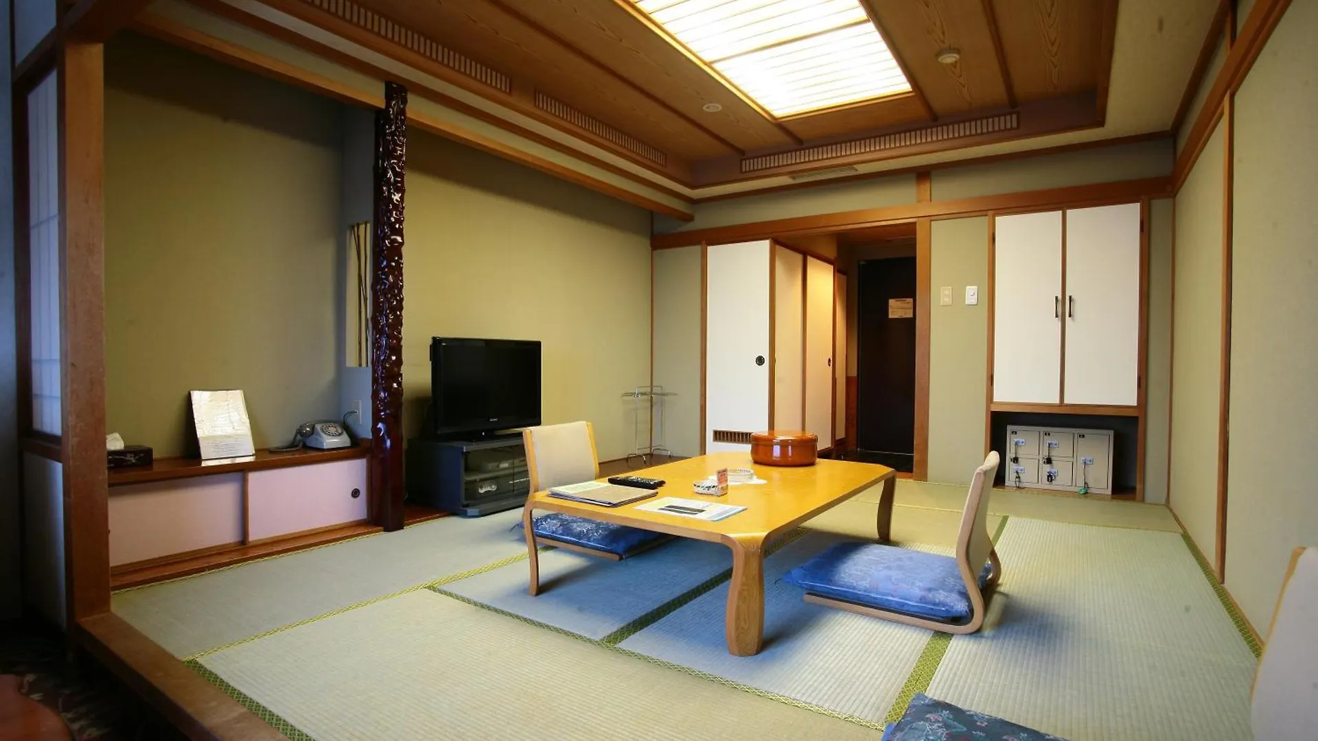 Ryokan Toya Sun Palace Resort & Spa Sobetsu